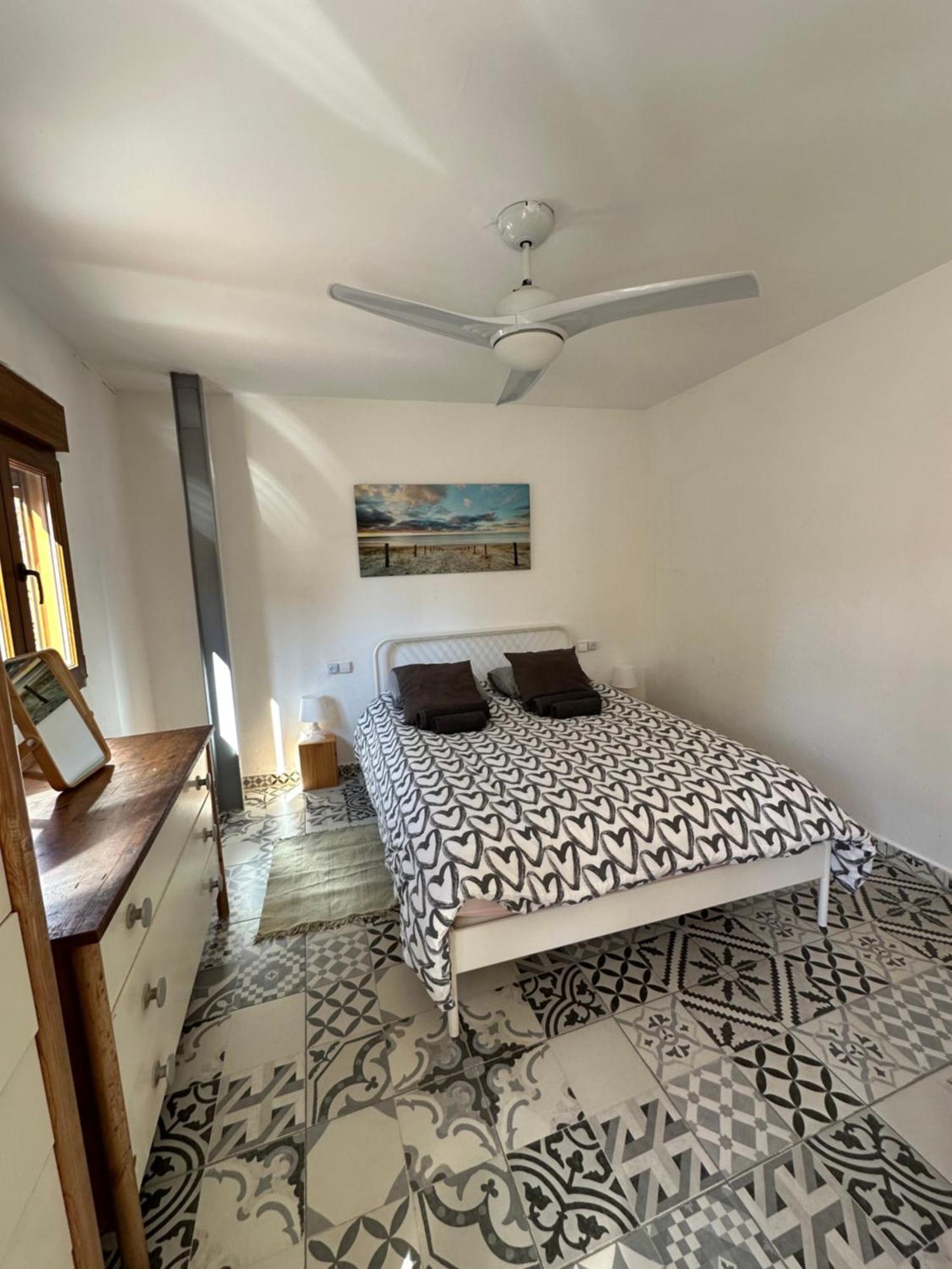 Precioso Apartamento Con A/A En Ruzafa Con Terracita Privada Y Acceso A Un Jardin, Para 2-3 Personas Valencia Luaran gambar
