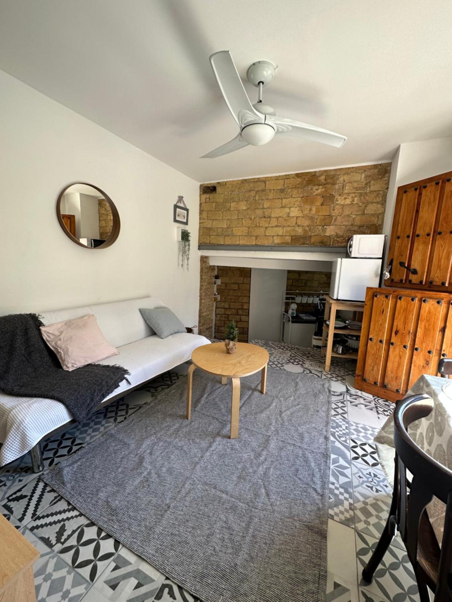Precioso Apartamento Con A/A En Ruzafa Con Terracita Privada Y Acceso A Un Jardin, Para 2-3 Personas Valencia Luaran gambar